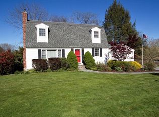 8 Koper Ln, Pelham, NH 03076