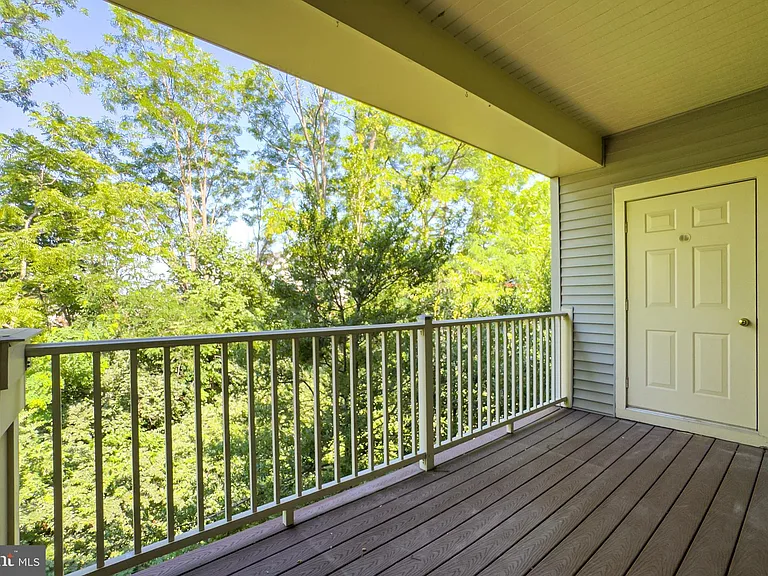 11314 Westbrook Mill Ln #302 — Photo 48
