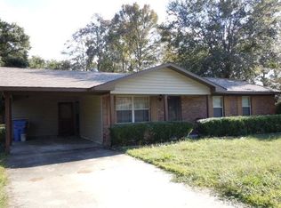 104 Spruce Rd, Brunswick, GA 31525