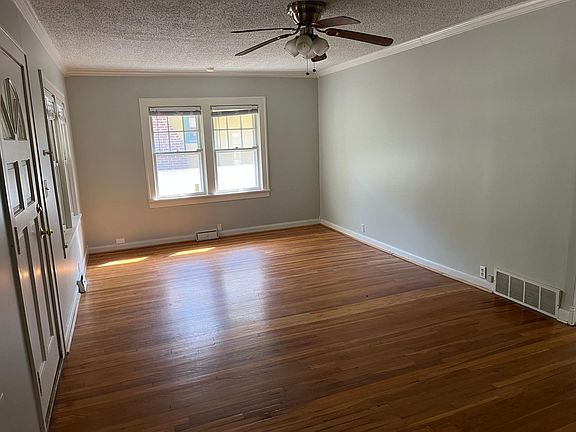 5th image of 5604 Charlotte St