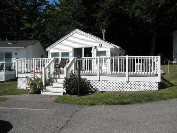 301 Weirs Boulevard #7, Laconia, NH 03246