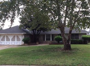 7412 N Ann Arbor Ave, Oklahoma City, OK 73132