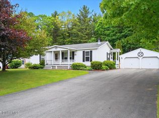 23 Hilton Dr, South Glens Falls, NY 12803