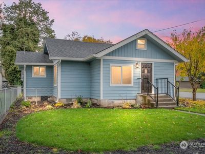 1010 S 7th Avenue, Kelso, WA, 98626