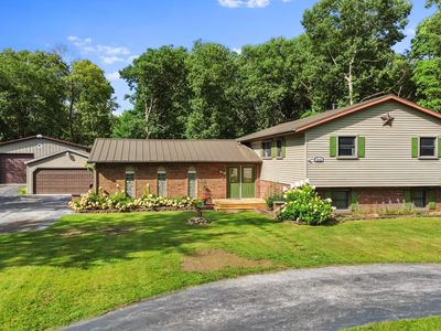 5592 E 1100 N, Demotte, IN, 46310