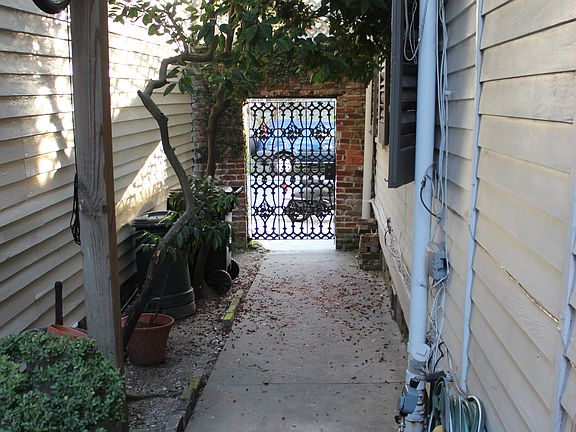 3rd image of 1511 6th St APT B
