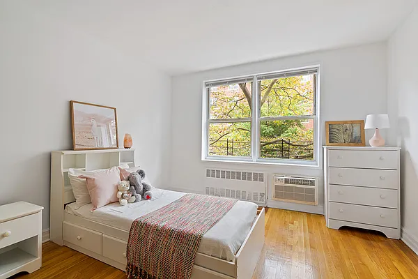 Sold by Corcoran | media 6