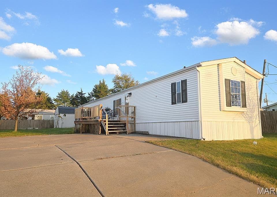 1st image of 1020 Elderberry Dr
