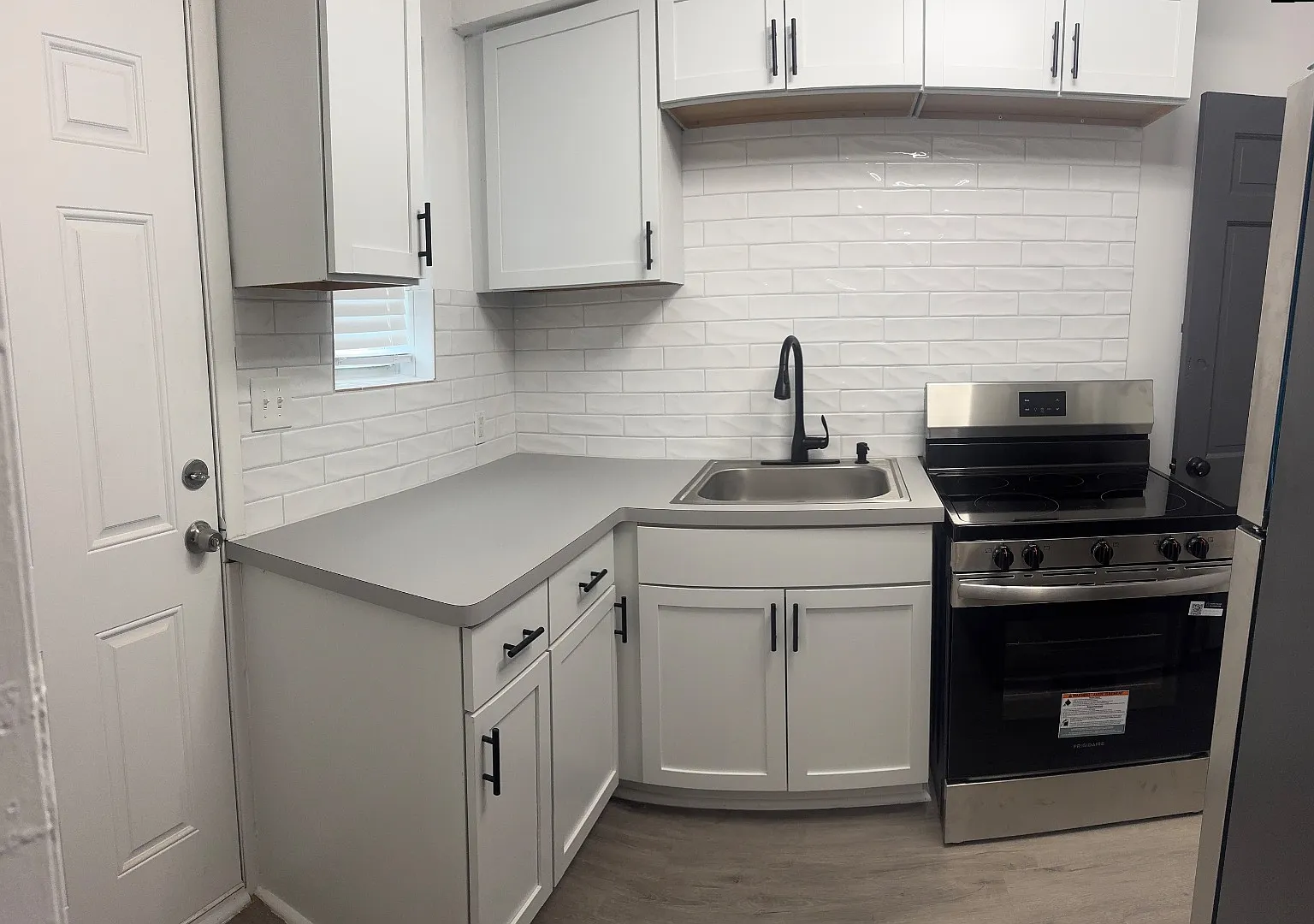 480 Marquette Dr - 480 — Photo 2