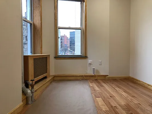 Rented by Halstead Real Estate | media 6