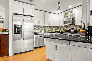 Rented by MYRTA ECHEVARIA LTD