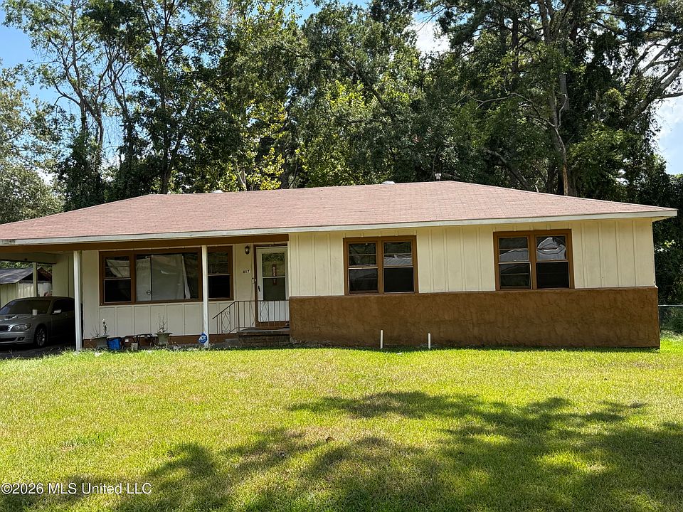 1st image of 617 N Park Dr
