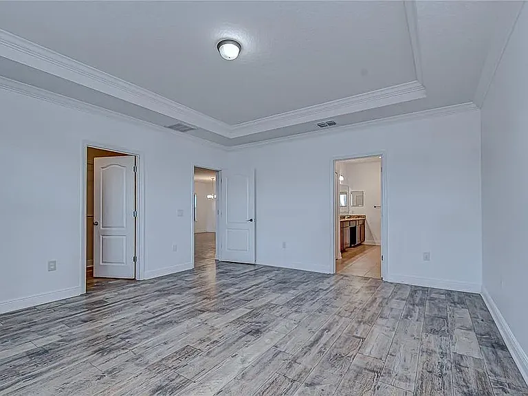 14326 Fissore Blvd — Photo 29