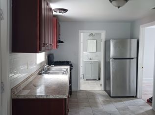 1792 Pleasant St #5, Fall River, MA 02723