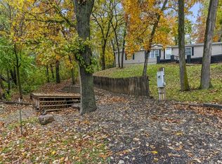 244 Whippoorwill Rd, Montezuma, IA 50171