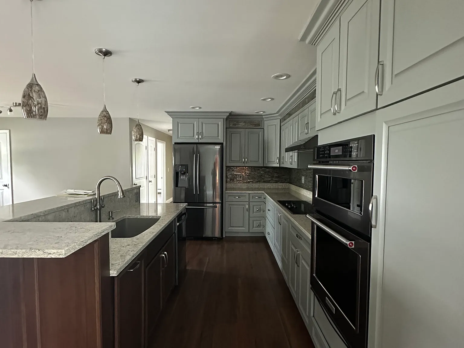 3 bed, 1404 sqft, $3,200 — Photo 4