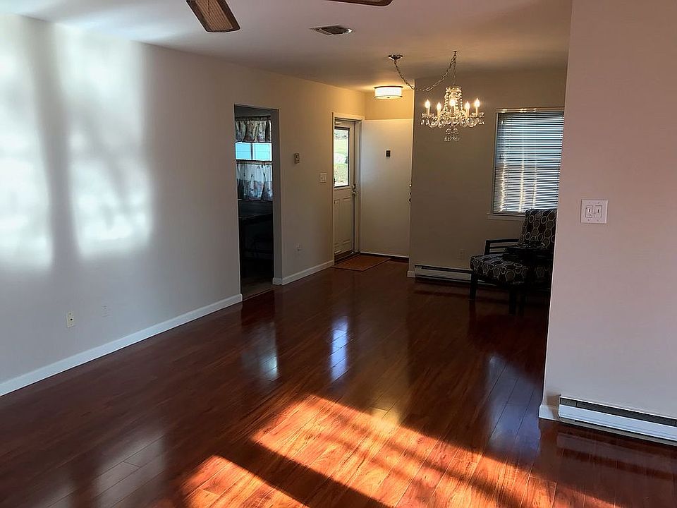1st image of 1001 Cabot Path