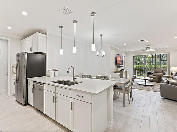 4th image of 7344 Rockefeller DR