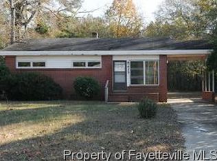 415 Durant Dr, Fayetteville, NC 28304