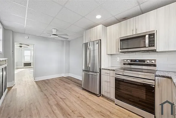 3214 Aramingo Ave — Photo 8