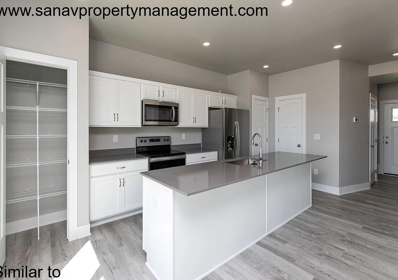 Modern Comfort: A Stylish Two-Story Retreat with 3 Bedrooms and 2.5 Baths — Photo 2