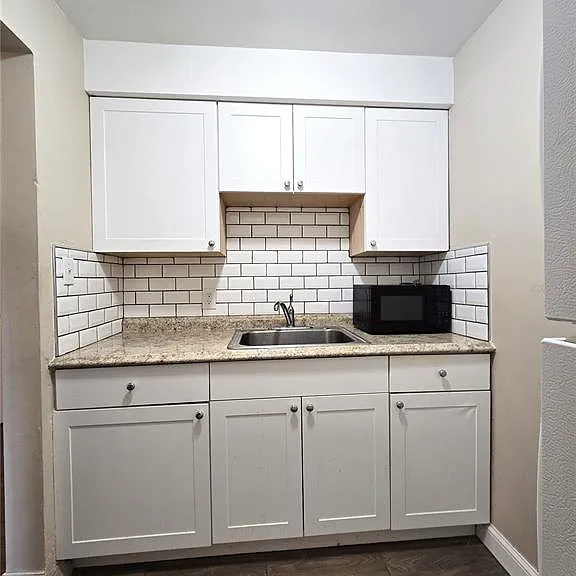 2366 Shelley St #6 — Photo 9