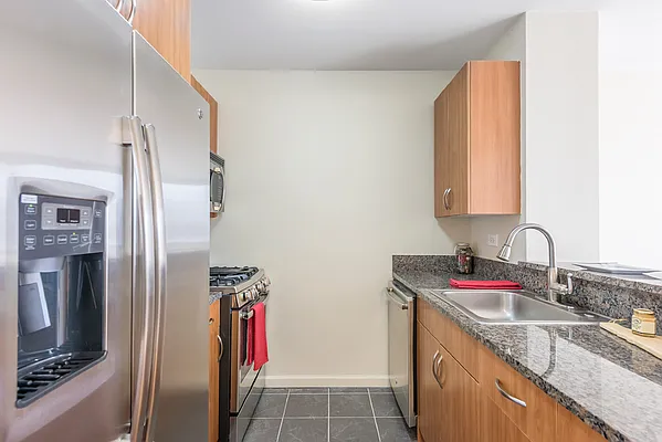 Rented by Chelsea Tower | media 15