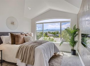 7421 S Crescent Ct, Littleton, CO 80120