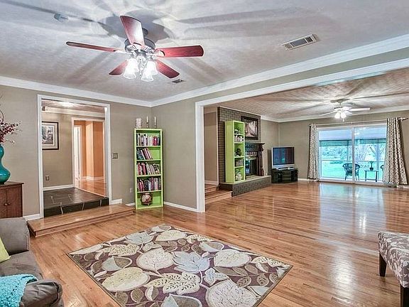 5th image of 2112 Arendell Way