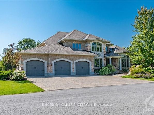 110 Gray Willow Pl, Ottawa, ON K4M 0B3
