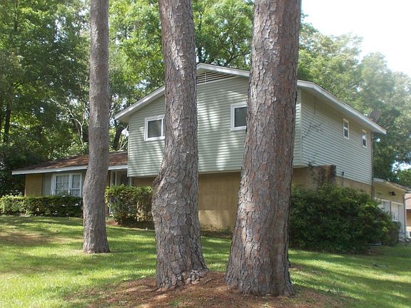 2nd image of 351 Grove Park Dr