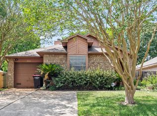 2511 Spring Dusk Ln, Spring, TX 77373