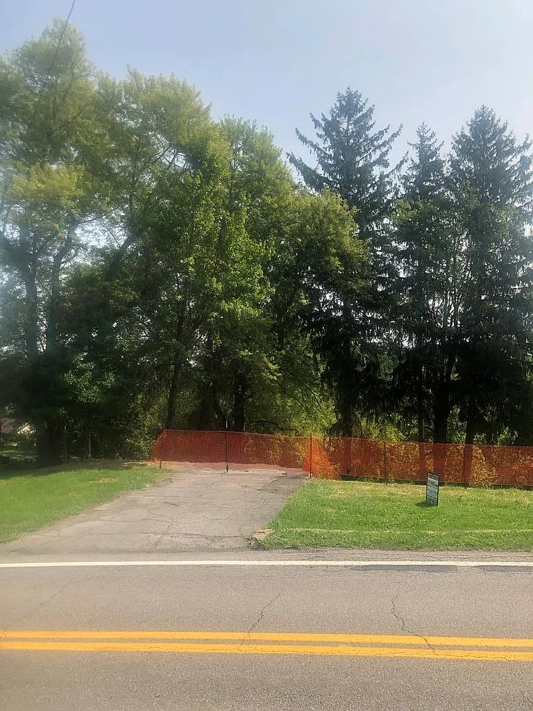 38 Ridgecrest Rd photo 1