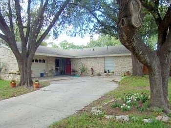 1st image of 4135 Stathmore Dr