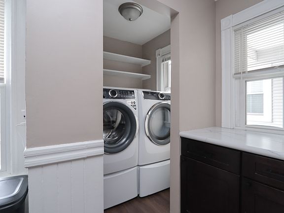 5th image of 410 Front St #2