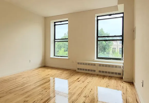 Rented by Compass | media 4