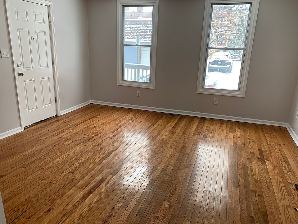 1st image of 29 Main St #1