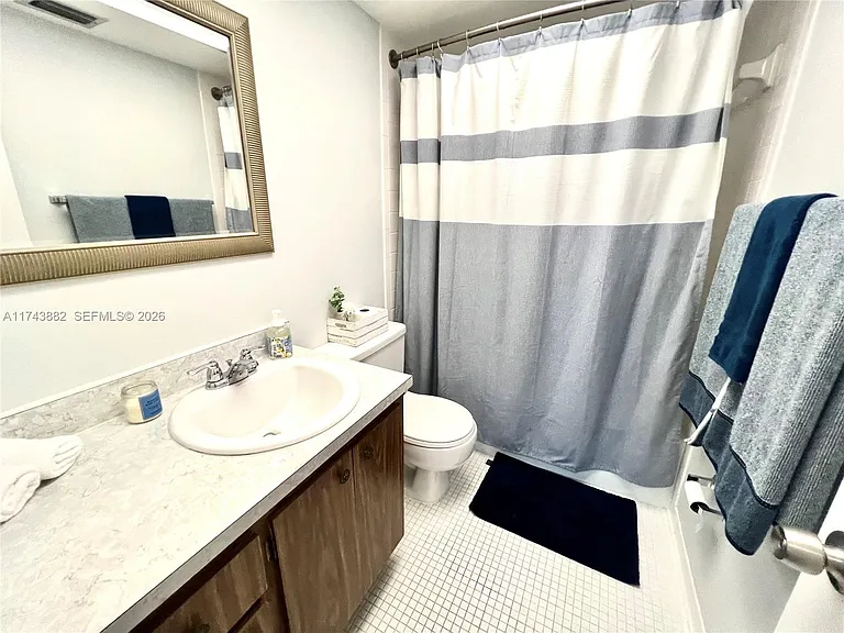 125 Ocean Ave #402 — Photo 7