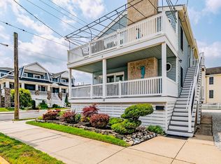 16 E 14th St #1, Ocean City, NJ 08226