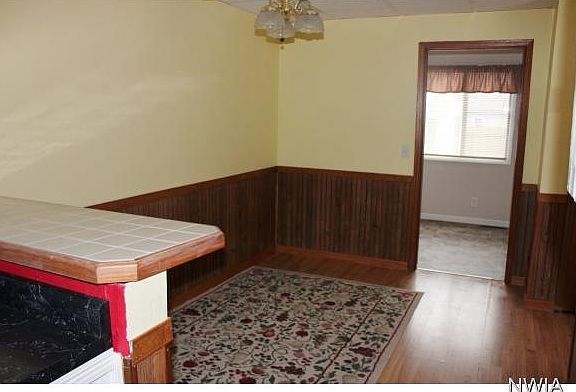 5th image of 221 W 16th St