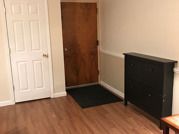 5th image of 41 Highwood Dr
