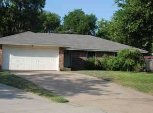 1817 Creek Ridge Ct, Irving, TX 75060