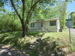 1045 Lang St SE, Cleveland, TN 37311