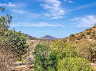 8964 Mount Israel Rd, Escondido, CA 92029