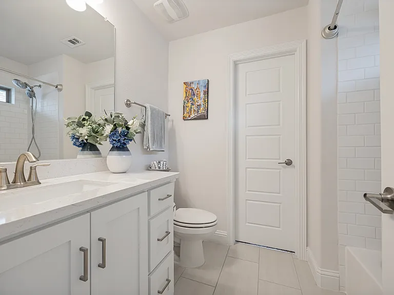 943 Marie Dr — Photo 18