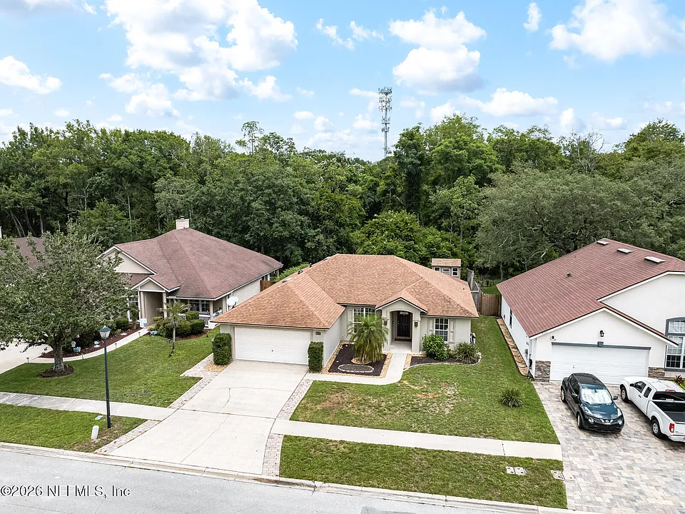 8575 Crooked Tree Dr