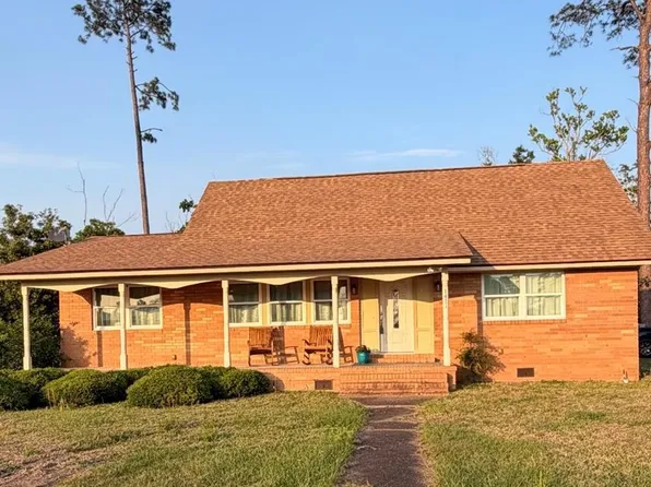 1411 Monument Ave, Port Saint Joe, FL 32456