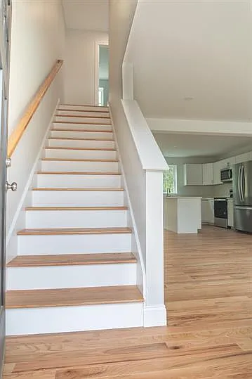 2 Thomas Dr — Photo 7