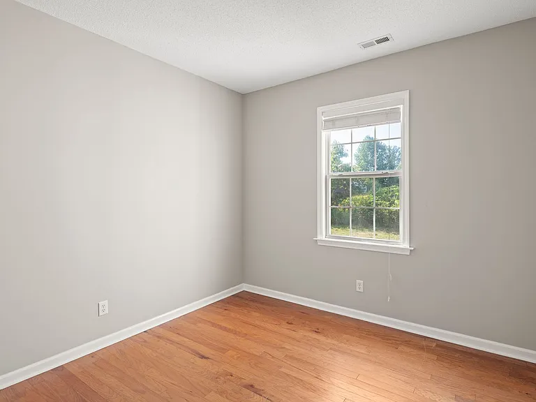 8 Hadley Park Way — Photo 20