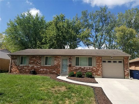 2nd image of 823 Longvale Dr